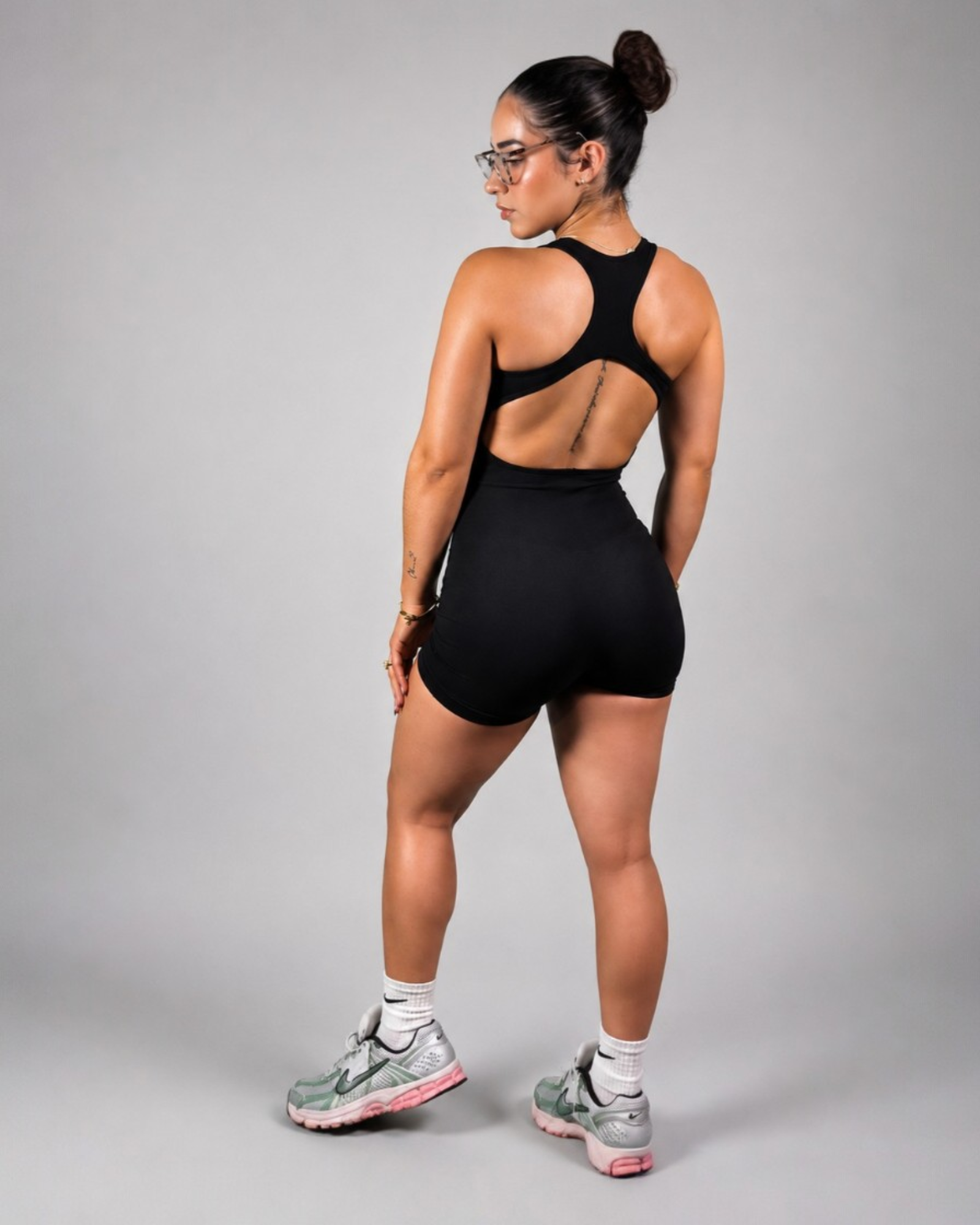 Seamless Scrunch Shorts Set – Black