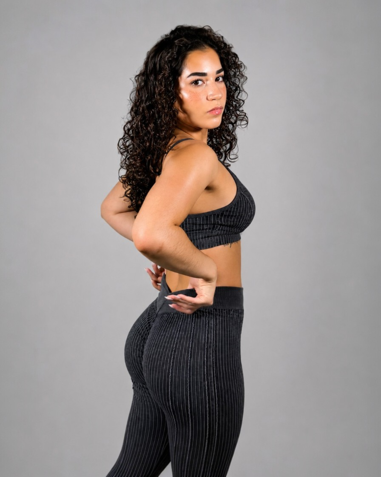 Seamless Scrunch Set – Washed Black